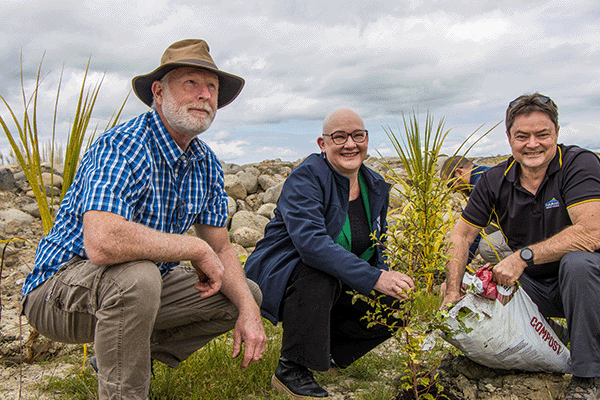 Grant Ockleston, Pamela Storey and Adrian de Laborde (Hauraki District Council). 